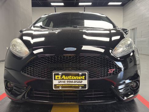 Used 2017 Ford Fiesta ST image 8