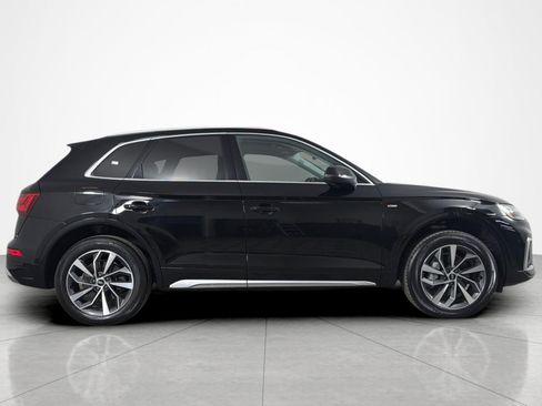 Used 2023 Audi Q5 2.0T Premium Plus w/ Premium Plus Package AWD/4WD image 6