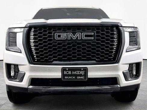 Used 2024 GMC Yukon XL Denali Ultimate image 2