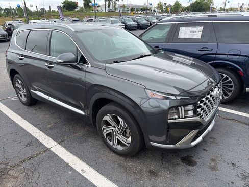 Used 2022 Hyundai Santa Fe SEL w/ Convenience Package FWD image 6