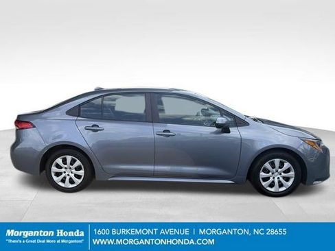 Used 2024 Toyota Corolla LE FWD image 9