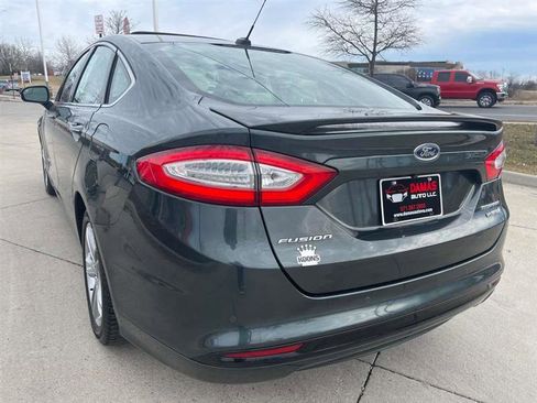 Used 2016 Ford Fusion Titanium image 12