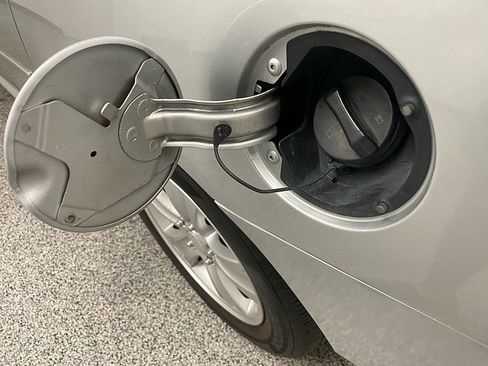 Used 2013 Chevrolet Impala LS image 13