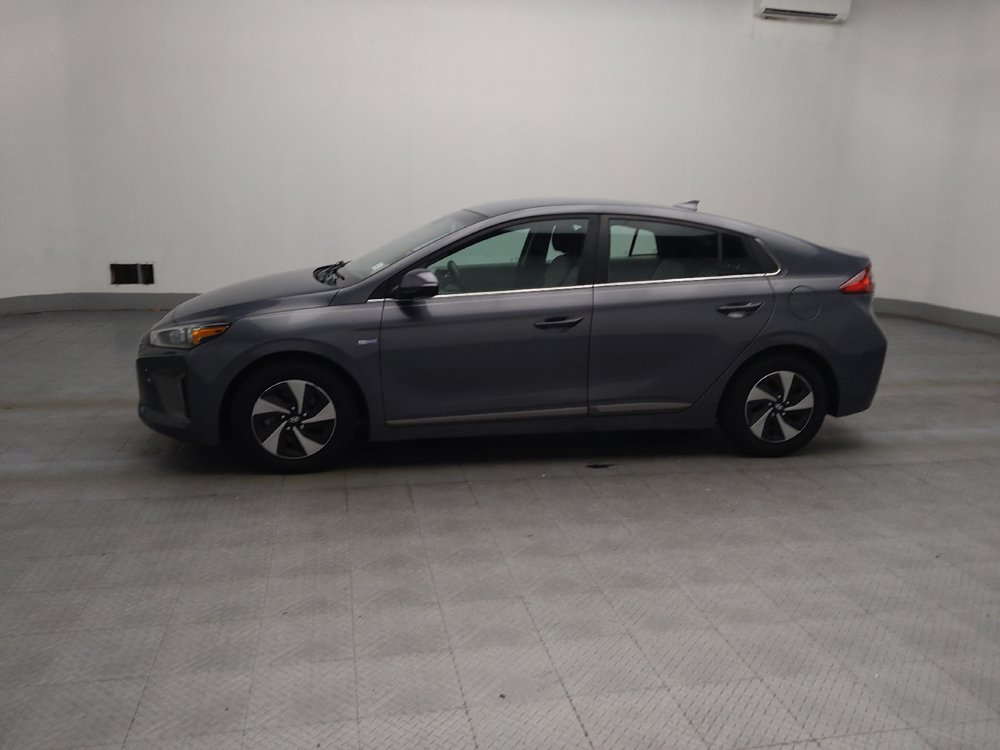 Used 2017 Hyundai Ioniq SEL w/ Tech Package 02 FWD image 2
