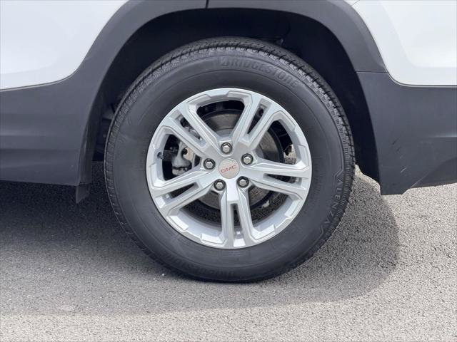 Used 2023 GMC Terrain SLE w/ Driver Convenience Package AWD/4WD image 10