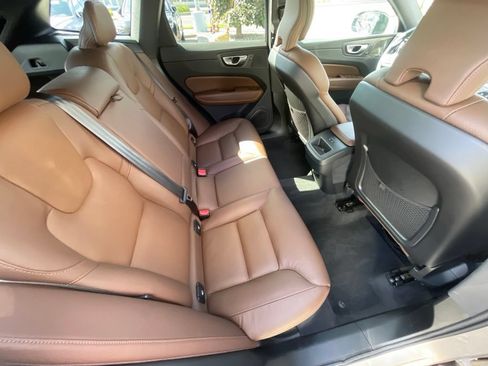 Used 2024 Volvo XC60 B5 Plus AWD/4WD image 14