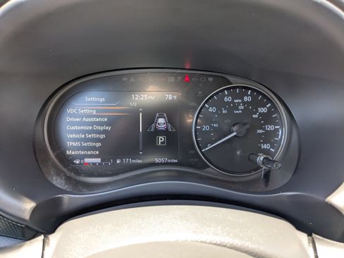 Used 2024 Nissan Kicks SV FWD image 15