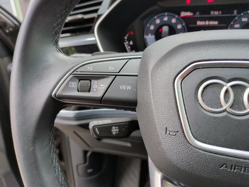 Used 2023 Audi Q3 2.0T Premium w/ Black Optic Sport Package image 21