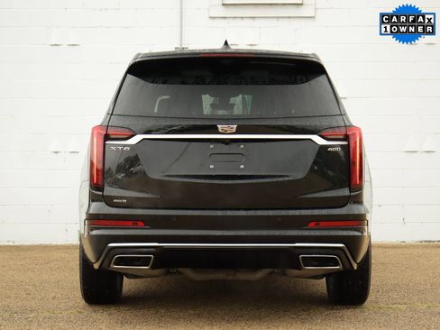 Certified 2024 Cadillac XT6 Premium Luxury w/ Platinum Package image 6