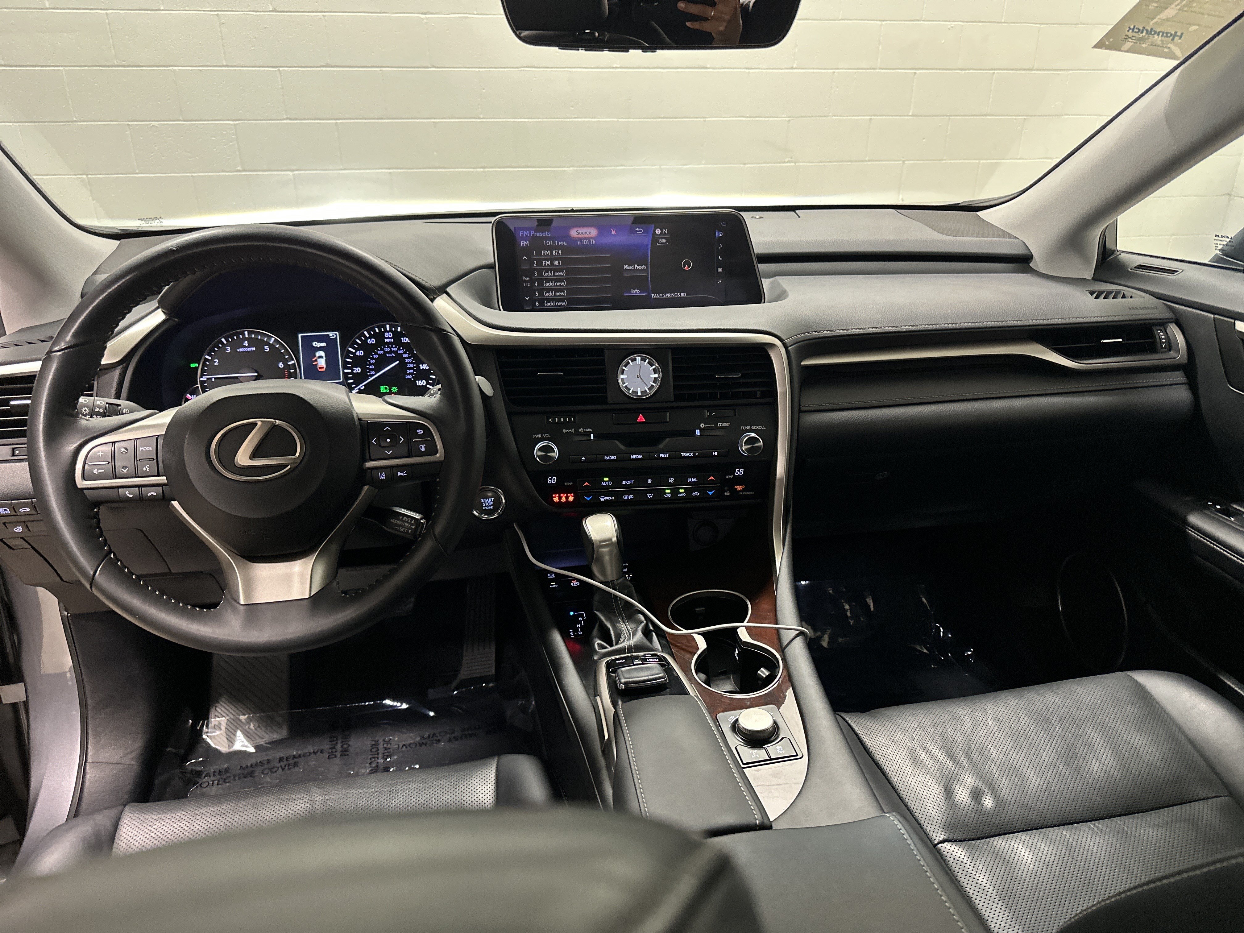 Used 2018 Lexus RX 350 AWD w/ Premium Package image 29