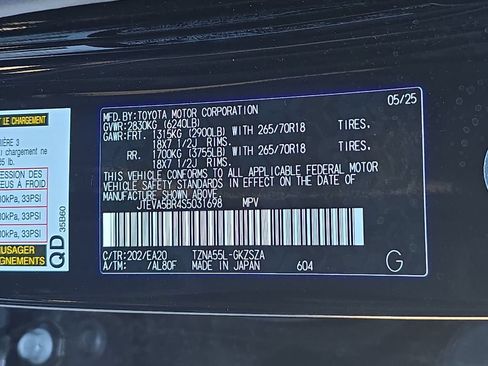 Used 2025 Toyota 4Runner TRD Off-Road Premium w/ Tow Technology Package AWD/4WD image 38