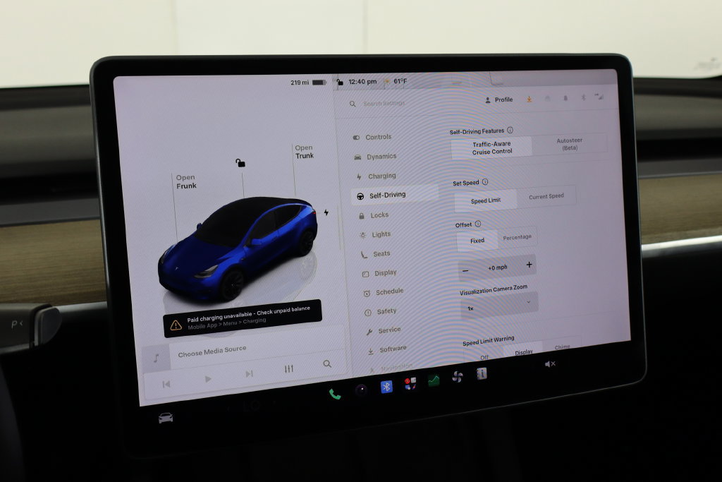 Used 2023 Tesla Model Y Long Range AWD/4WD image 31