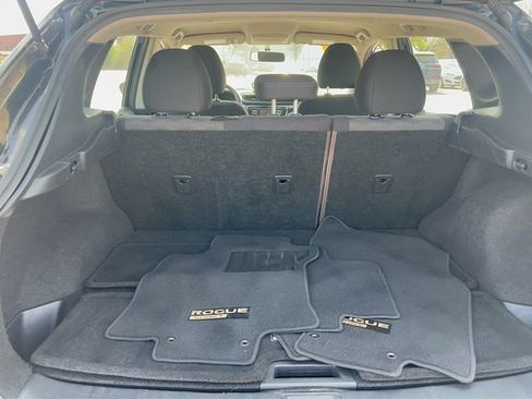 Used 2017 Nissan Rogue Sport SV image 17