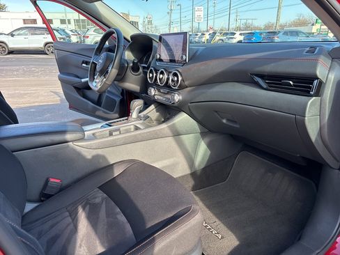 Used 2024 Nissan Sentra SR image 34