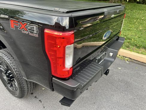 Used 2019 Ford F350 Lariat AWD/4WD image 92