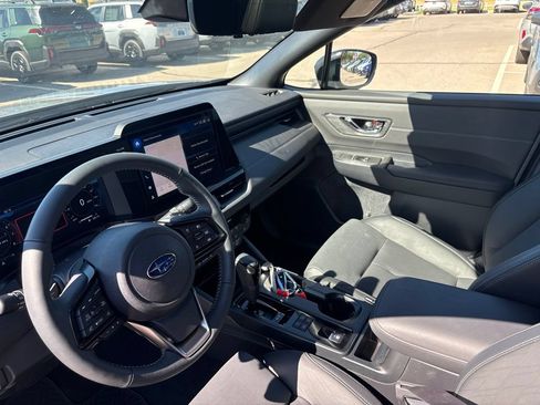 Used 2026 Subaru Outback Touring XT AWD/4WD image 4