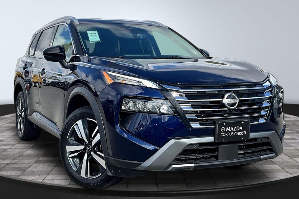 Used 2026 Nissan Rogue SL FWD image 4