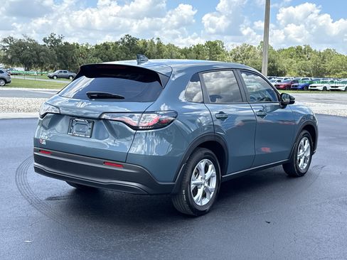 Certified 2025 Honda HR-V LX image 7