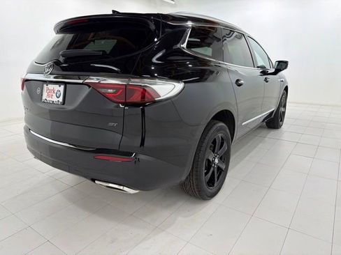 Used 2024 Buick Enclave Essence w/ Experience Buick Package AWD/4WD image 6