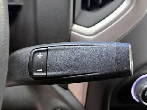 Used 2023 Chevrolet Silverado 1500 Custom RWD image 29