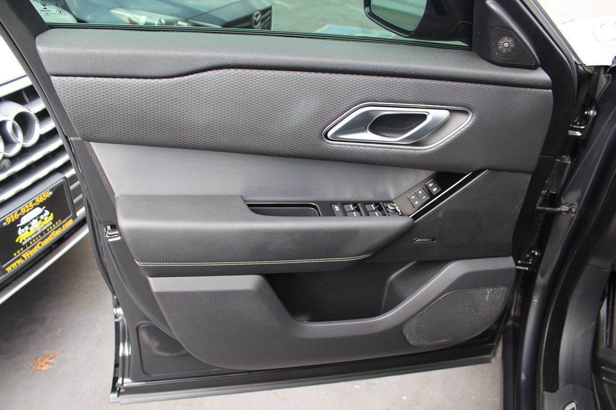 Used 2021 Land Rover Range Rover Velar R-Dynamic S AWD/4WD image 19