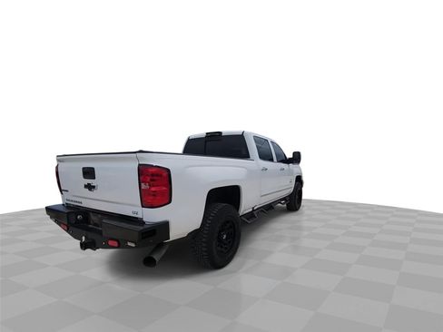 Used 2016 Chevrolet Silverado 2500 LTZ w/ Duramax Plus Package AWD/4WD image 8