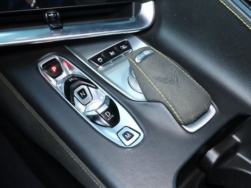 Used 2022 Chevrolet Corvette Stingray Premium Cpe RWD image 23