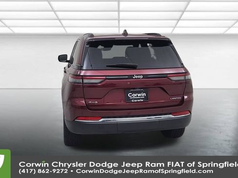 Used 2023 Jeep Grand Cherokee Limited image 12