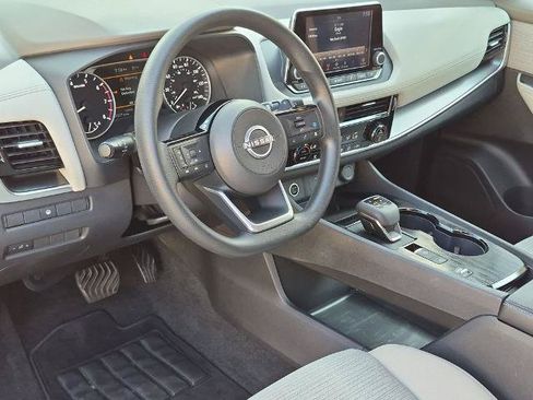 Certified 2023 Nissan Rogue SV FWD image 15
