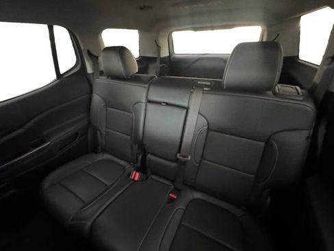 Used 2020 GMC Acadia SLT w/ Premium Package image 14
