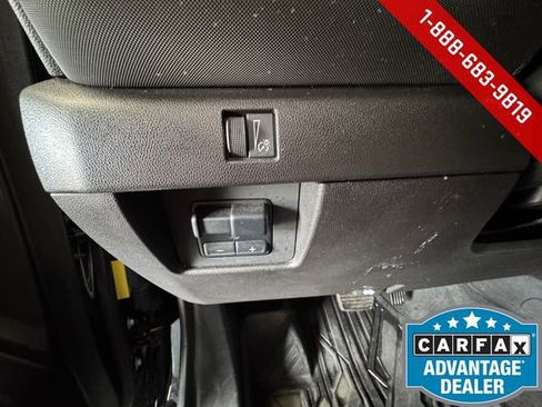 Used 2023 Chevrolet Colorado Z71 w/ Z71 Convenience Package 2 image 23