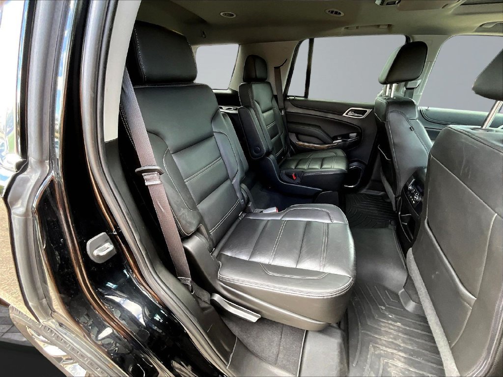Used 2019 GMC Yukon Denali w/ Denali Ultimate Black Edition AWD/4WD image 27