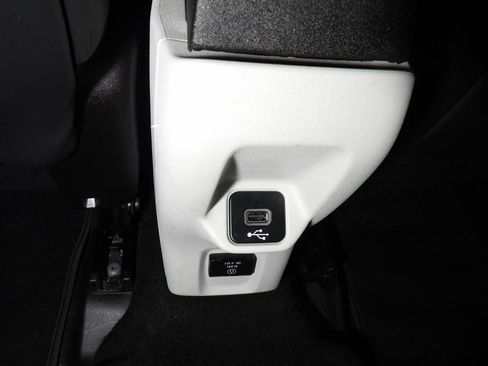 Used 2021 Jeep Renegade Limited w/ Sun & Sound Group image 16