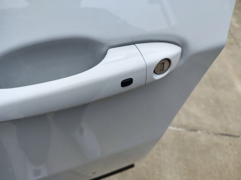 Certified 2024 Jeep Compass Limited image 15