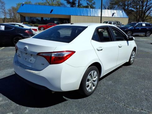 Used 2016 Toyota Corolla LE image 3