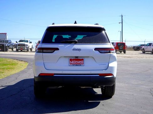 New 2026 Jeep Grand Cherokee L Laredo RWD image 7
