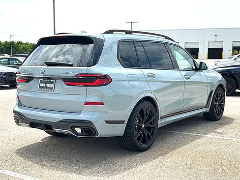 New 2027 BMW X7 xDrive40i w/ M Sport Package AWD/4WD image 8