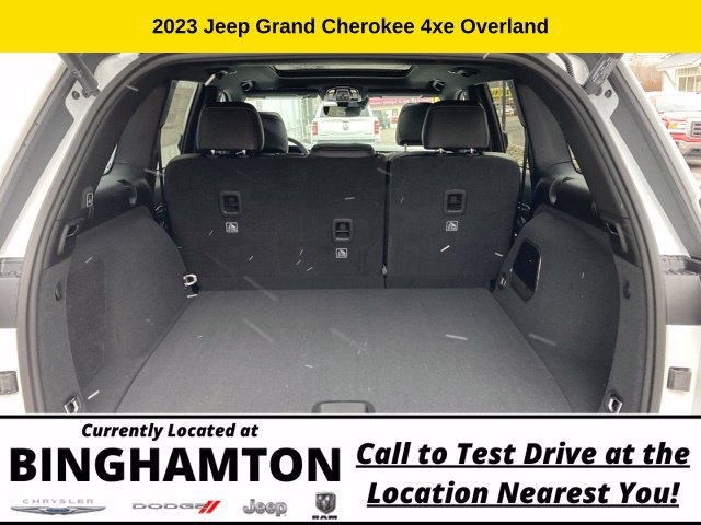 New 2023 Jeep Grand Cherokee Overland AWD/4WD image 24