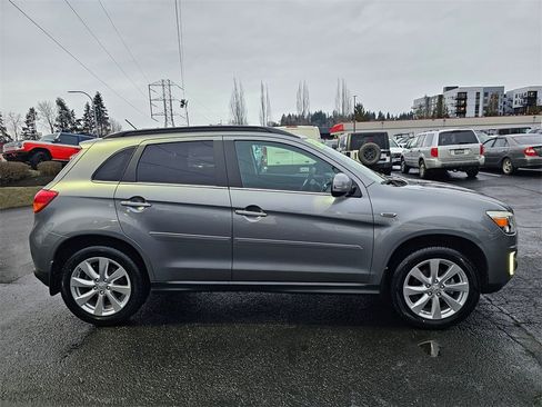 Used 2015 Mitsubishi Outlander Sport GT image 8