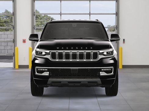 New 2024 Jeep Wagoneer L Series II w/ Flexible Seating Group AWD/4WD image 37