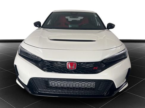 Used 2023 Honda Civic Type R image 8