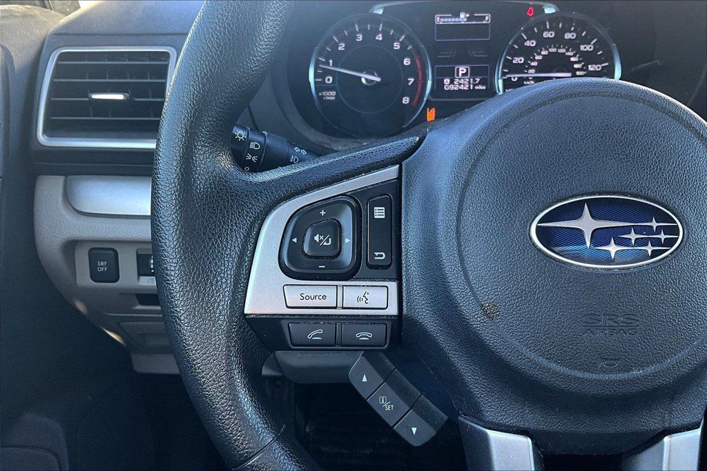 Used 2017 Subaru Forester 2.5i Premium AWD/4WD image 11