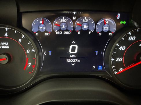 Used 2023 Chevrolet Camaro LT w/ RS Package image 18