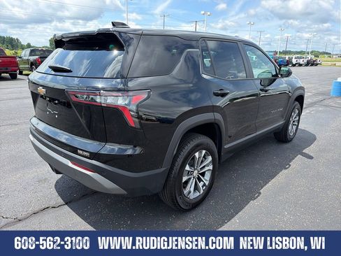 Used 2026 Chevrolet Equinox LT AWD/4WD image 5