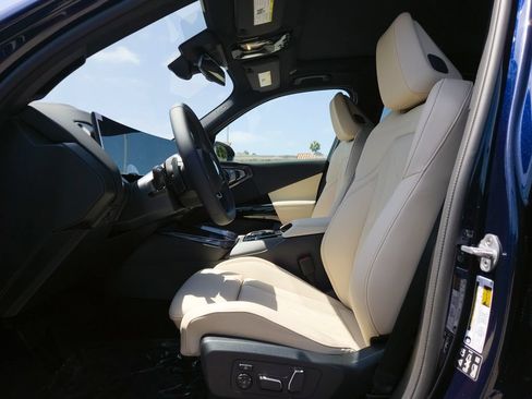 New 2026 BMW X3 xDrive30i w/ Premium Package AWD/4WD image 7