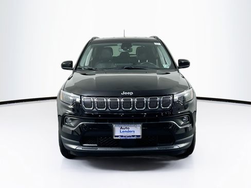 Used 2022 Jeep Compass Latitude AWD/4WD image 2