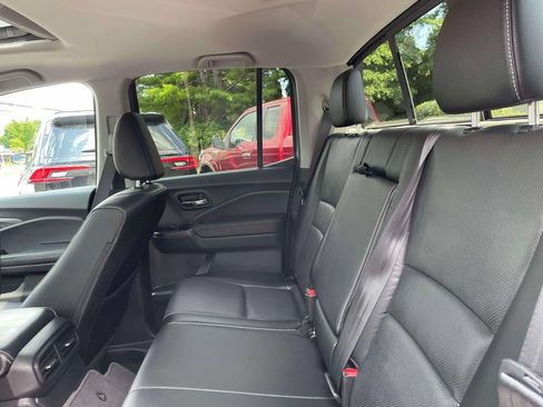 Certified 2025 Honda Ridgeline RTL image 11