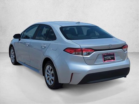 Used 2024 Toyota Corolla LE FWD image 8