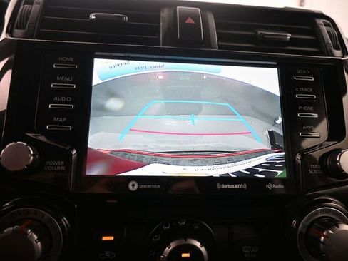 Used 2024 Toyota 4Runner TRD Off-Road Premium image 19