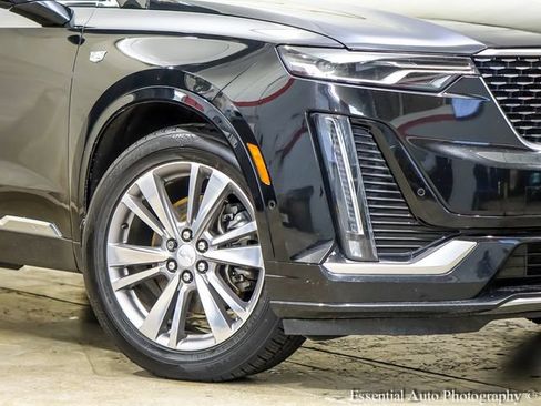 Certified 2024 Cadillac XT6 Premium Luxury w/ Technology Package AWD/4WD image 4
